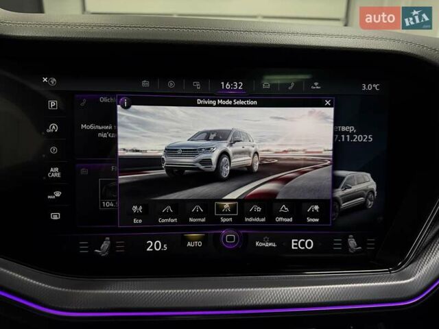 Чорний Фольксваген Туарег, об'ємом двигуна 3.96 л та пробігом 138 тис. км за 64500 $, фото 38 на Automoto.ua