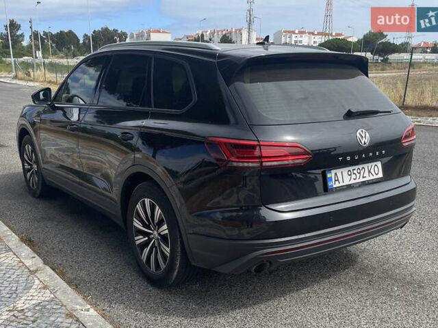Черный Фольксваген Туарег, объемом двигателя 2.99 л и пробегом 100 тыс. км за 48000 $, фото 4 на Automoto.ua