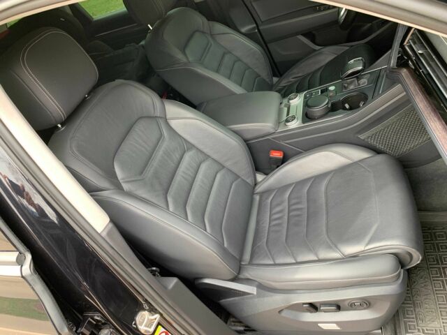 Черный Фольксваген Туарег, объемом двигателя 3 л и пробегом 138 тыс. км за 39999 $, фото 18 на Automoto.ua