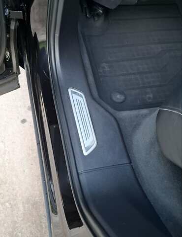 Фольксваген Туарег 2020 у Ахтырке на Automoto.ua Чорний Фольксваген Туарег, об'ємом двигуна 2.97 л та пробігом 150 тис. км за 52700 $, фото 43 на Automoto.ua