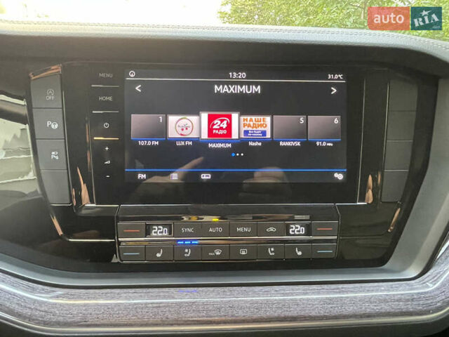 Черный Фольксваген Туарег, объемом двигателя 3 л и пробегом 80 тыс. км за 50000 $, фото 27 на Automoto.ua