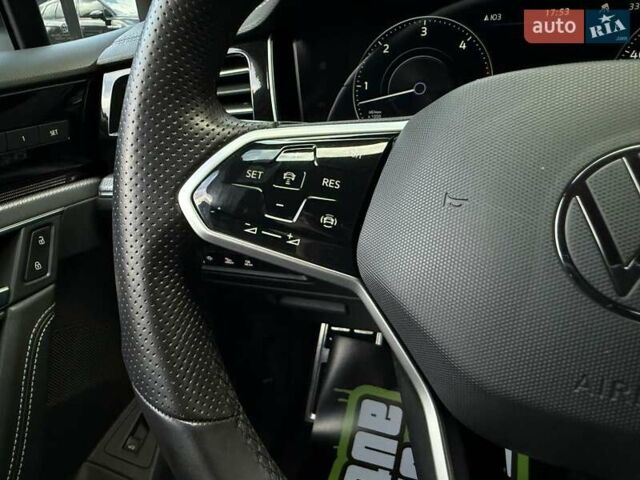 Черный Фольксваген Туарег, объемом двигателя 2.97 л и пробегом 138 тыс. км за 56800 $, фото 48 на Automoto.ua