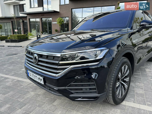 Черный Фольксваген Туарег, объемом двигателя 3 л и пробегом 137 тыс. км за 47200 $, фото 17 на Automoto.ua