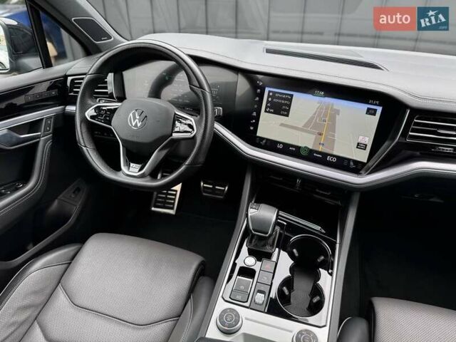 Черный Фольксваген Туарег, объемом двигателя 3 л и пробегом 116 тыс. км за 60900 $, фото 18 на Automoto.ua