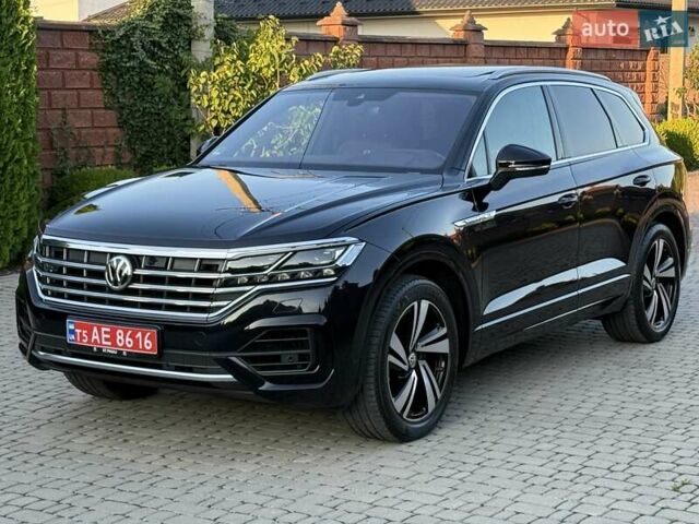 Черный Фольксваген Туарег, объемом двигателя 2.97 л и пробегом 79 тыс. км за 59400 $, фото 104 на Automoto.ua