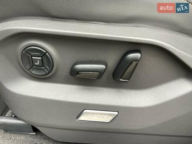 Чорний Фольксваген Туарег, об'ємом двигуна 3 л та пробігом 88 тис. км за 53500 $, фото 14 на Automoto.ua