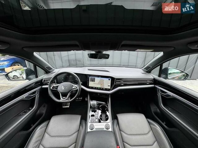 Черный Фольксваген Туарег, объемом двигателя 3 л и пробегом 116 тыс. км за 60900 $, фото 12 на Automoto.ua
