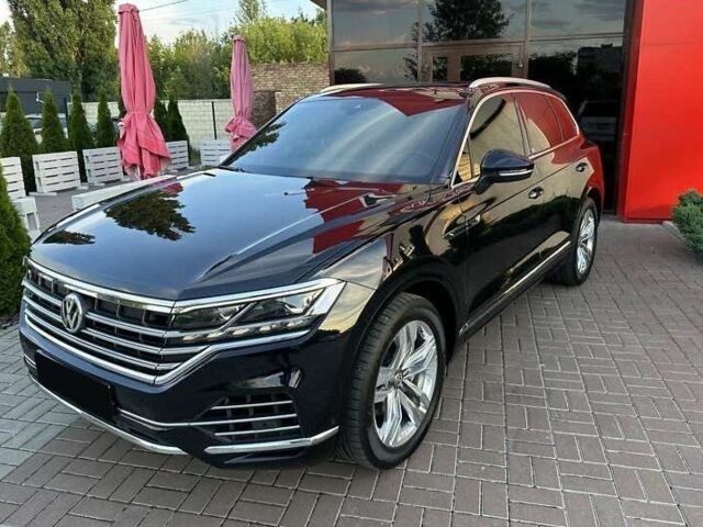 Черный Фольксваген Туарег, объемом двигателя 3 л и пробегом 94 тыс. км за 52000 $, фото 20 на Automoto.ua