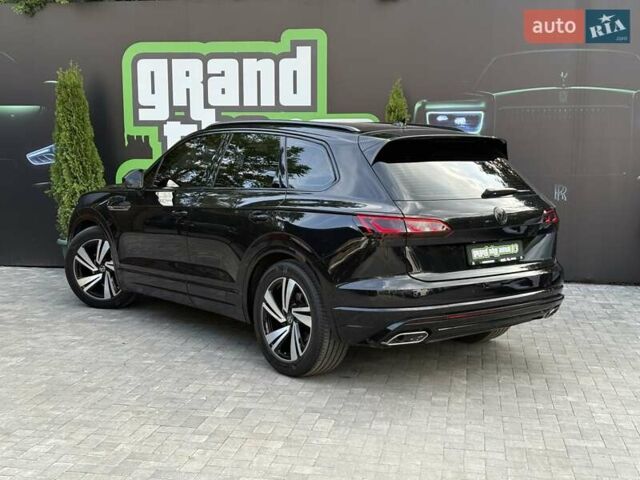 Черный Фольксваген Туарег, объемом двигателя 2.97 л и пробегом 138 тыс. км за 56800 $, фото 25 на Automoto.ua