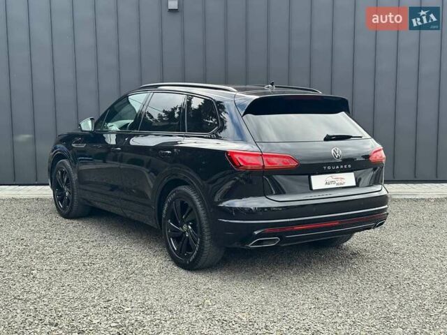 Черный Фольксваген Туарег, объемом двигателя 3 л и пробегом 116 тыс. км за 60900 $, фото 4 на Automoto.ua