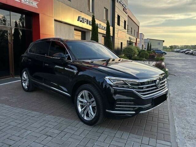 Черный Фольксваген Туарег, объемом двигателя 3 л и пробегом 94 тыс. км за 52000 $, фото 17 на Automoto.ua