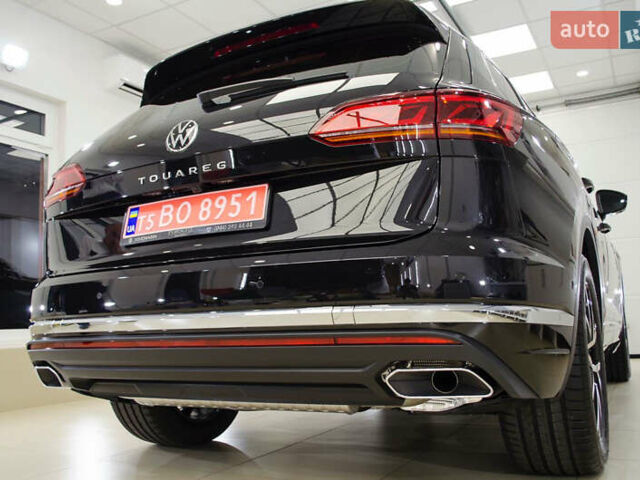 Черный Фольксваген Туарег, объемом двигателя 2.97 л и пробегом 95 тыс. км за 60000 $, фото 9 на Automoto.ua