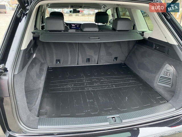 Черный Фольксваген Туарег, объемом двигателя 2.99 л и пробегом 180 тыс. км за 31700 $, фото 17 на Automoto.ua