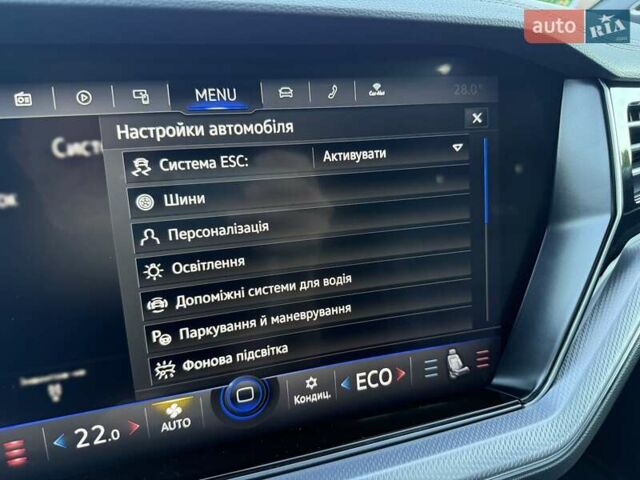 Черный Фольксваген Туарег, объемом двигателя 2.97 л и пробегом 79 тыс. км за 59400 $, фото 77 на Automoto.ua