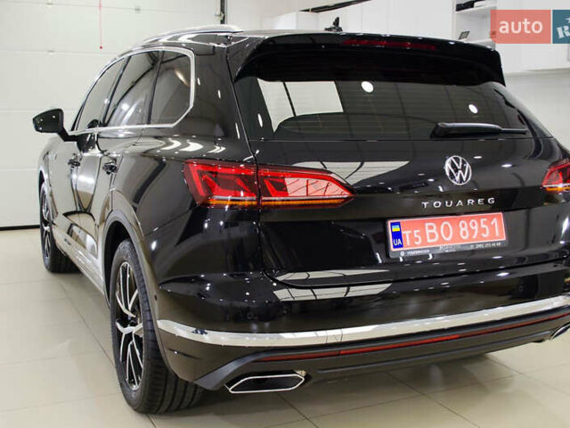 Черный Фольксваген Туарег, объемом двигателя 2.97 л и пробегом 95 тыс. км за 60000 $, фото 17 на Automoto.ua