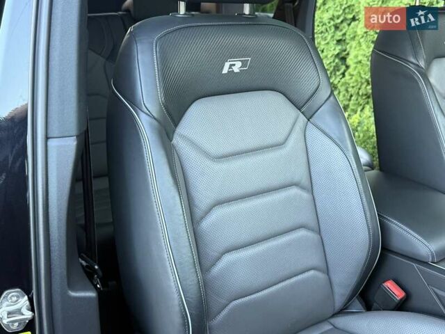 Черный Фольксваген Туарег, объемом двигателя 2.97 л и пробегом 79 тыс. км за 59400 $, фото 48 на Automoto.ua