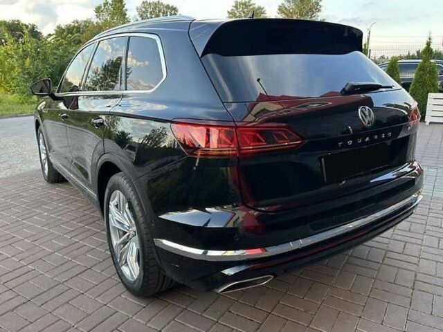 Черный Фольксваген Туарег, объемом двигателя 3 л и пробегом 94 тыс. км за 52000 $, фото 2 на Automoto.ua