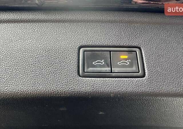 Чорний Фольксваген Туарег, об'ємом двигуна 3 л та пробігом 145 тис. км за 49990 $, фото 13 на Automoto.ua