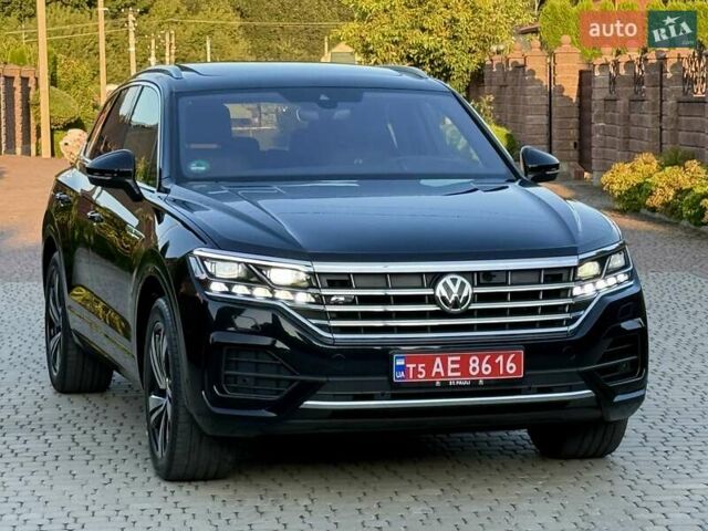 Черный Фольксваген Туарег, объемом двигателя 2.97 л и пробегом 79 тыс. км за 59400 $, фото 121 на Automoto.ua