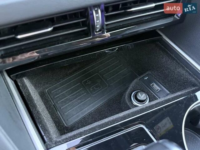 Черный Фольксваген Туарег, объемом двигателя 2.97 л и пробегом 79 тыс. км за 59400 $, фото 82 на Automoto.ua