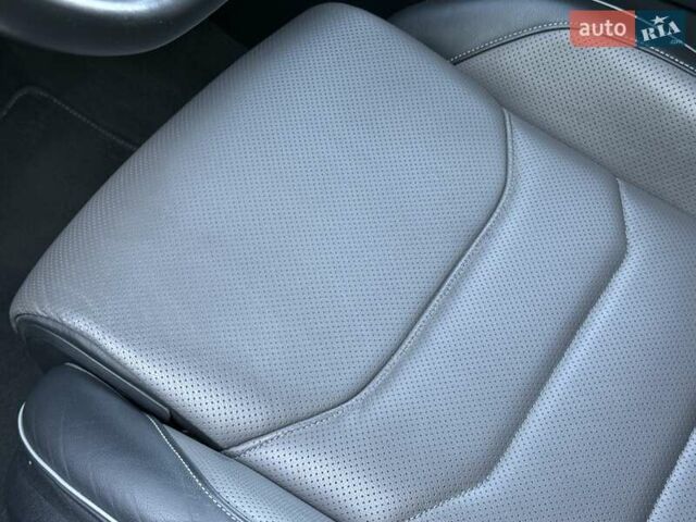 Черный Фольксваген Туарег, объемом двигателя 2.97 л и пробегом 79 тыс. км за 59400 $, фото 10 на Automoto.ua