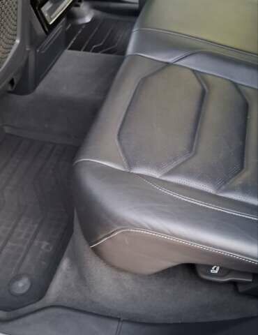 Фольксваген Туарег 2020 у Ахтырке на Automoto.ua Чорний Фольксваген Туарег, об'ємом двигуна 2.97 л та пробігом 150 тис. км за 52700 $, фото 46 на Automoto.ua