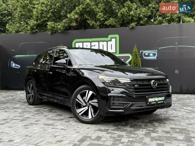 Черный Фольксваген Туарег, объемом двигателя 2.97 л и пробегом 138 тыс. км за 56800 $, фото 4 на Automoto.ua