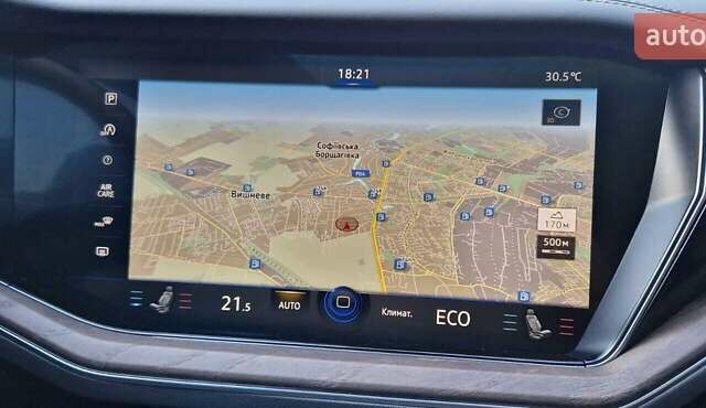 Черный Фольксваген Туарег, объемом двигателя 2.97 л и пробегом 66 тыс. км за 58800 $, фото 25 на Automoto.ua