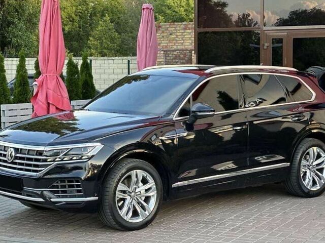 Черный Фольксваген Туарег, объемом двигателя 3 л и пробегом 94 тыс. км за 52000 $, фото 5 на Automoto.ua