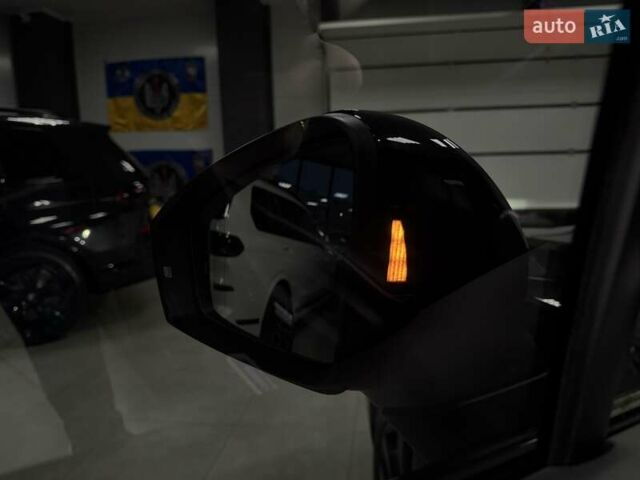 Чорний Фольксваген Туарег, об'ємом двигуна 3.96 л та пробігом 138 тис. км за 64500 $, фото 49 на Automoto.ua