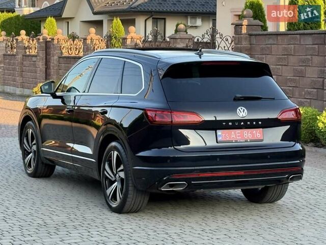 Черный Фольксваген Туарег, объемом двигателя 2.97 л и пробегом 79 тыс. км за 59400 $, фото 96 на Automoto.ua