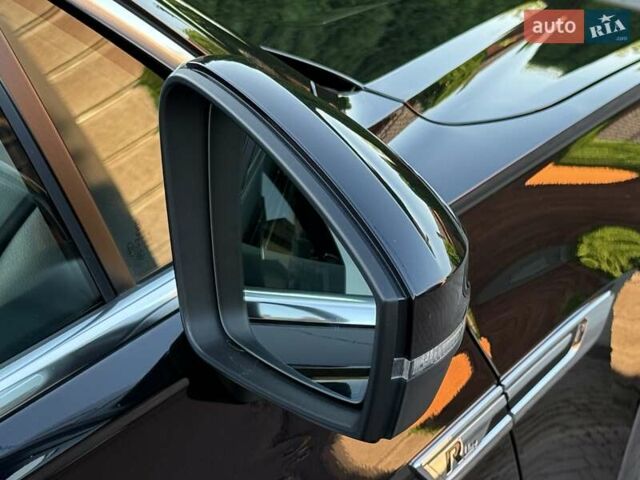 Черный Фольксваген Туарег, объемом двигателя 2.97 л и пробегом 79 тыс. км за 59400 $, фото 62 на Automoto.ua