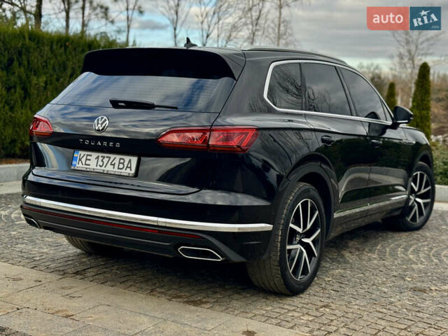 Черный Фольксваген Туарег, объемом двигателя 2.97 л и пробегом 108 тыс. км за 58500 $, фото 7 на Automoto.ua