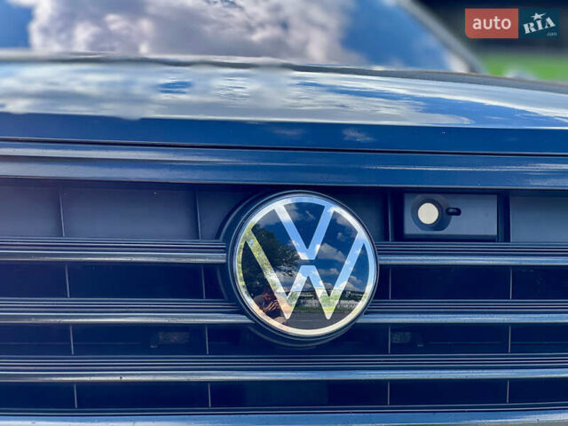 Черный Фольксваген Туарег, объемом двигателя 3 л и пробегом 171 тыс. км за 51999 $, фото 16 на Automoto.ua