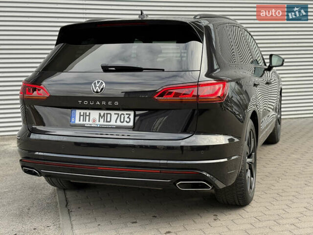 Черный Фольксваген Туарег, объемом двигателя 3 л и пробегом 140 тыс. км за 57999 $, фото 17 на Automoto.ua