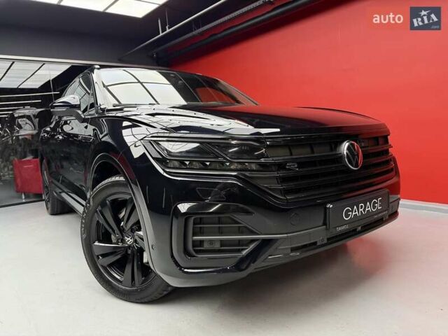 Чорний Фольксваген Туарег, об'ємом двигуна 3 л та пробігом 154 тис. км за 56900 $, фото 7 на Automoto.ua