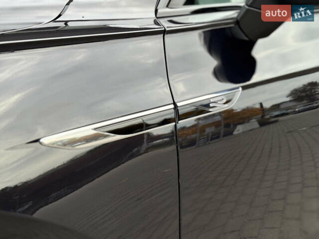 Черный Фольксваген Туарег, объемом двигателя 3 л и пробегом 140 тыс. км за 57999 $, фото 5 на Automoto.ua