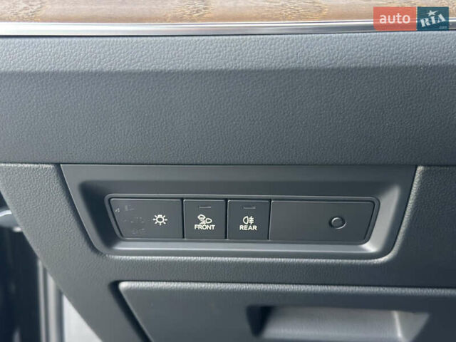 Черный Фольксваген Туарег, объемом двигателя 2.97 л и пробегом 161 тыс. км за 52500 $, фото 57 на Automoto.ua