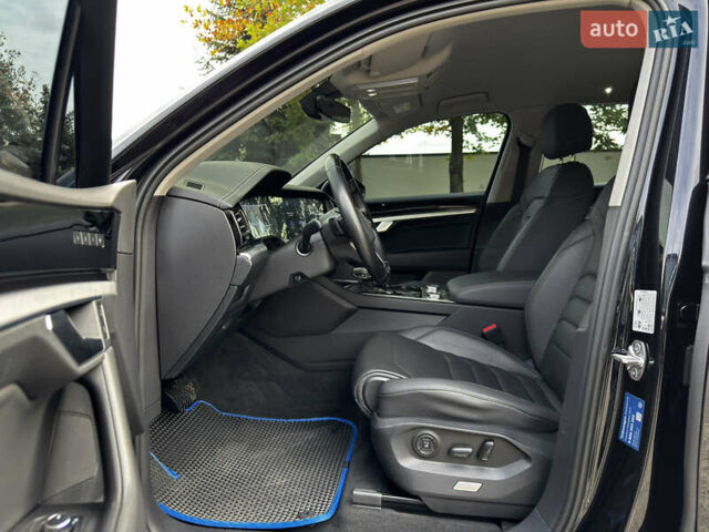 Чорний Фольксваген Туарег, об'ємом двигуна 2.97 л та пробігом 108 тис. км за 57800 $, фото 30 на Automoto.ua