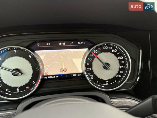 Черный Фольксваген Туарег, объемом двигателя 2.97 л и пробегом 133 тыс. км за 46900 $, фото 30 на Automoto.ua