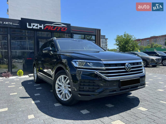 Черный Фольксваген Туарег, объемом двигателя 3 л и пробегом 143 тыс. км за 46000 $, фото 8 на Automoto.ua