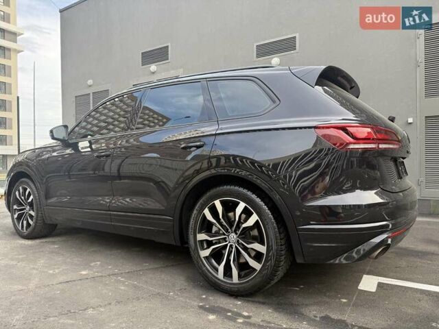 Чорний Фольксваген Туарег, об'ємом двигуна 2.99 л та пробігом 101 тис. км за 49400 $, фото 4 на Automoto.ua