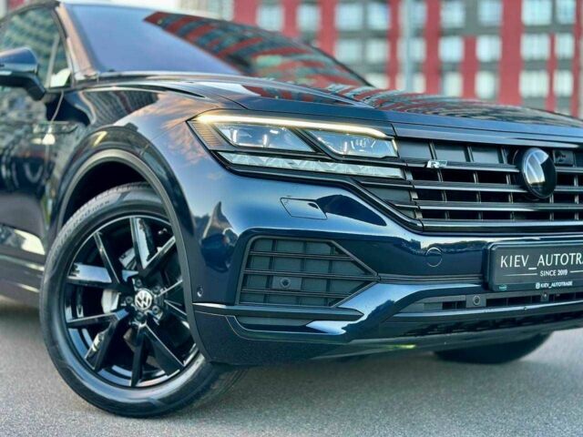 Черный Фольксваген Туарег, объемом двигателя 3 л и пробегом 74 тыс. км за 68700 $, фото 4 на Automoto.ua