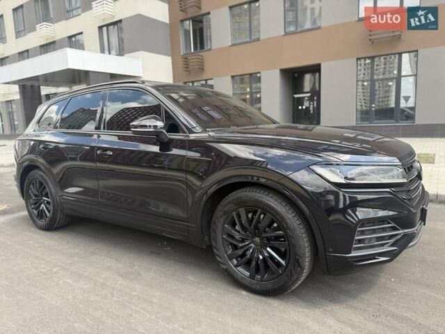 Чорний Фольксваген Туарег, об'ємом двигуна 2.99 л та пробігом 101 тис. км за 49400 $, фото 25 на Automoto.ua