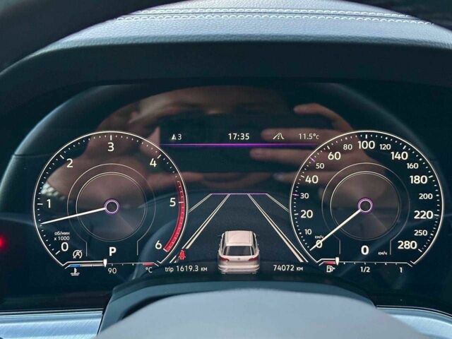 Черный Фольксваген Туарег, объемом двигателя 3 л и пробегом 74 тыс. км за 68700 $, фото 12 на Automoto.ua