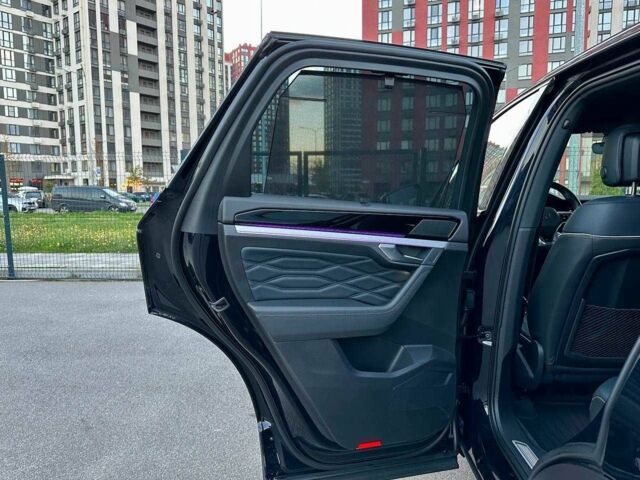 Черный Фольксваген Туарег, объемом двигателя 3 л и пробегом 74 тыс. км за 68700 $, фото 14 на Automoto.ua