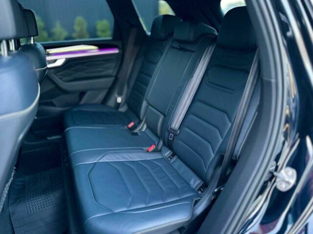 Черный Фольксваген Туарег, объемом двигателя 3 л и пробегом 74 тыс. км за 68700 $, фото 17 на Automoto.ua