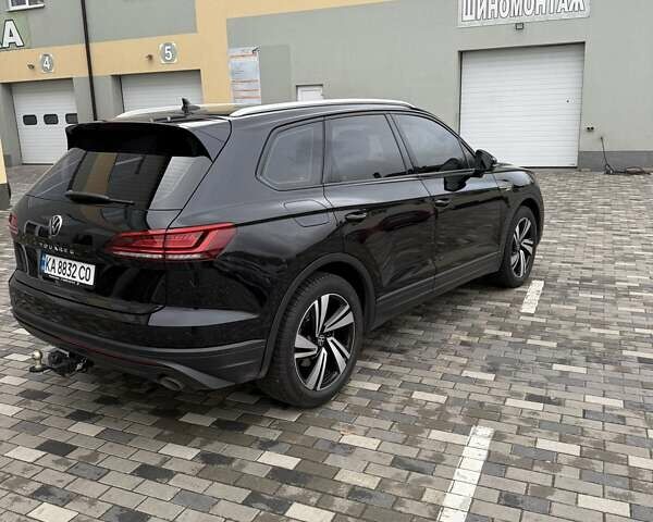 Черный Фольксваген Туарег, объемом двигателя 2.97 л и пробегом 126 тыс. км за 52000 $, фото 21 на Automoto.ua