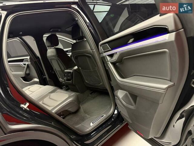 Чорний Фольксваген Туарег, об'ємом двигуна 3 л та пробігом 154 тис. км за 56900 $, фото 42 на Automoto.ua