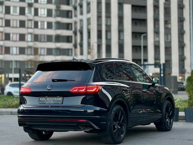 Черный Фольксваген Туарег, объемом двигателя 3 л и пробегом 74 тыс. км за 68700 $, фото 3 на Automoto.ua